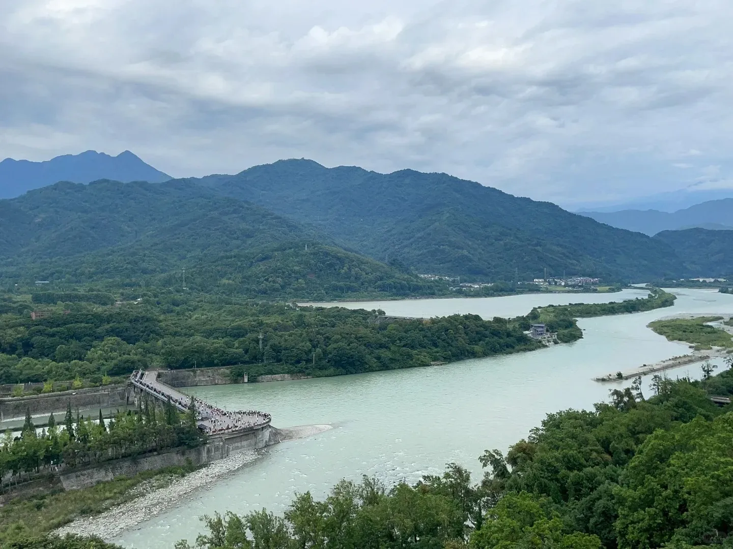 River, mountains and water-control structures at Dujiangyan
