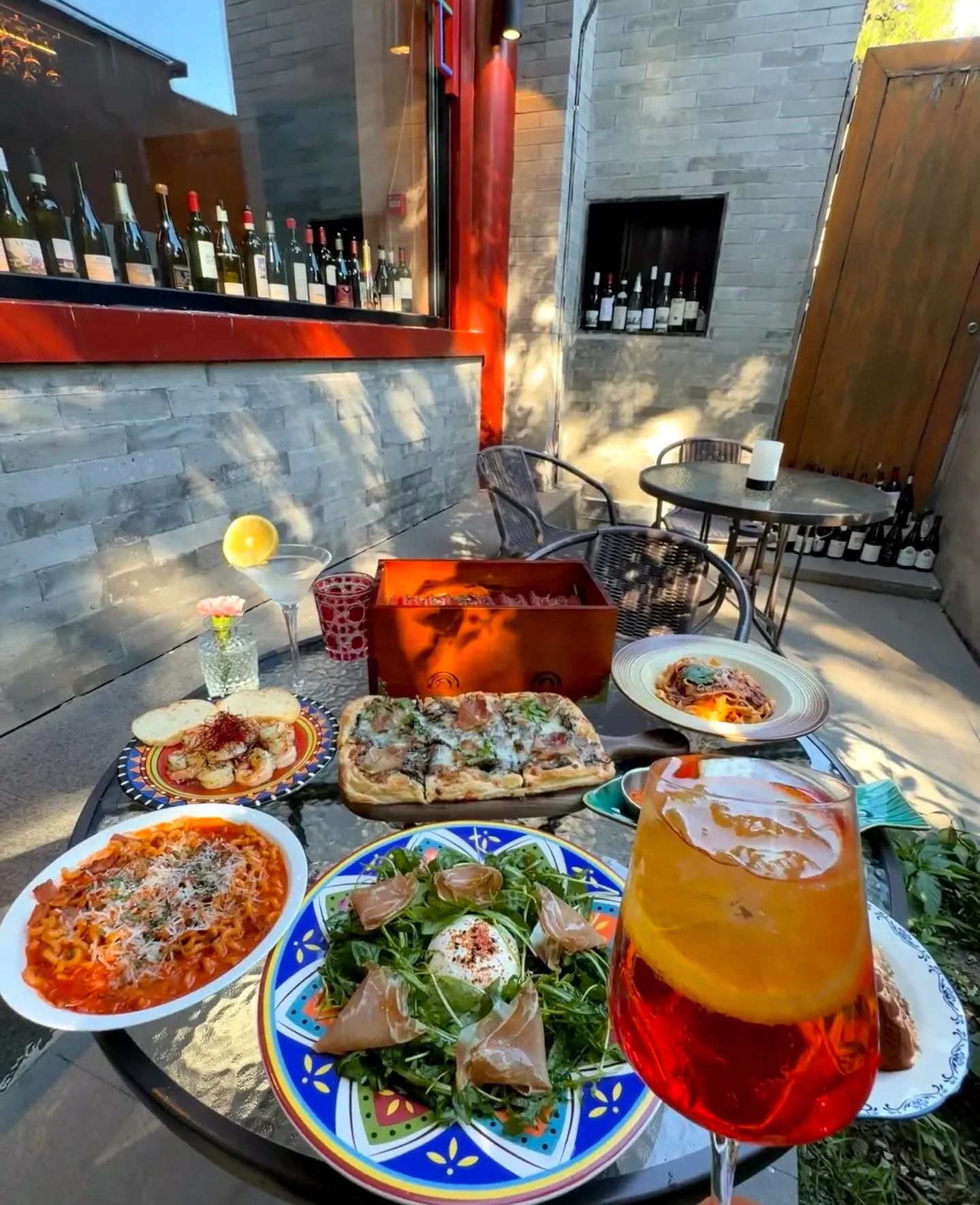 A food scene in the Shichahai area