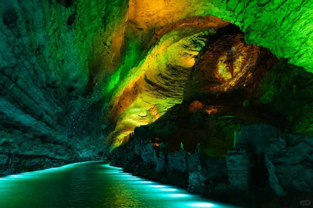 Yellow Dragon Cave, Zhangjiajie