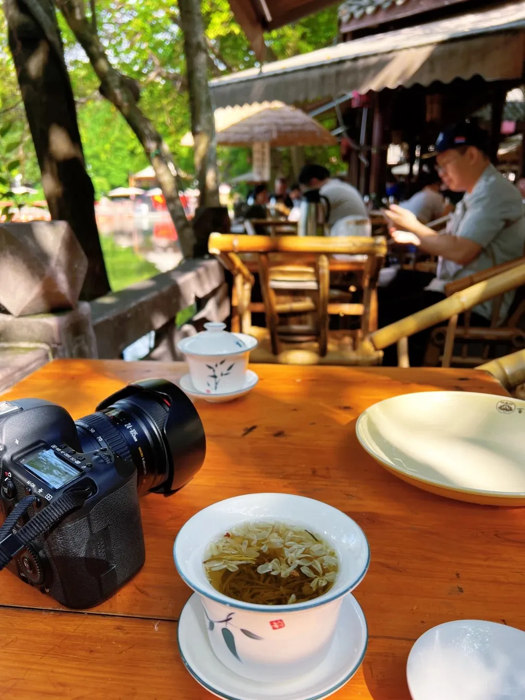 People's Park, Chengdu — the lake and bamboo-chair teahouses
